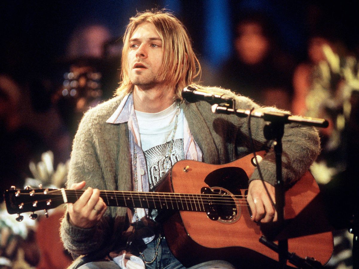 Foto:  Kurt Cobain, durante una actuación. (MTV)