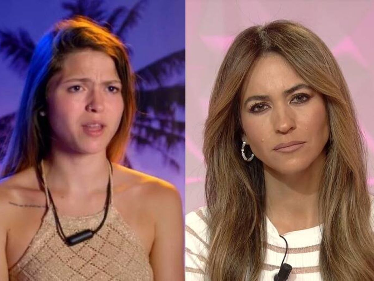 Foto: Andrea Bueno y la presentadora María Verdoy. (Mediaset)