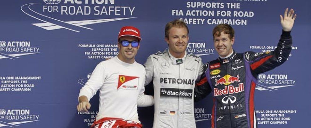 Foto: Nico Rosberg hace la 'pole', por delante de Vettel y de Fernando Alonso en el GP de Bahrein