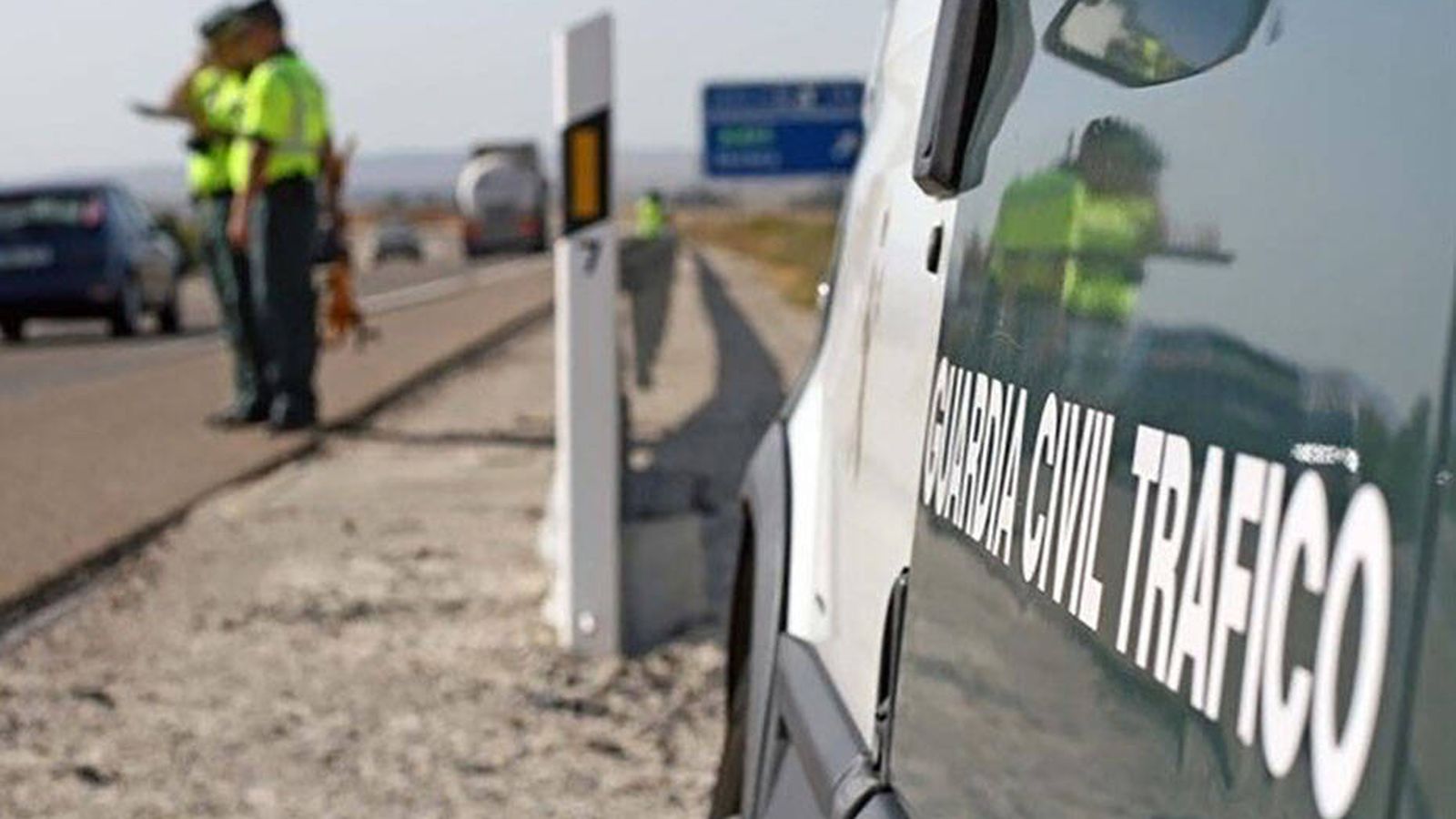 Muere un motorista en la M-516 en Boadilla del Monte (Madrid) tras salirse de la vía y chocar contra las protecciones