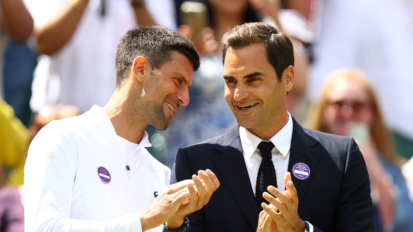 Roger Federer y Novak Djokovic, juntos durante la presente edición en un acto. (REUTERS/Hannah Mckay)