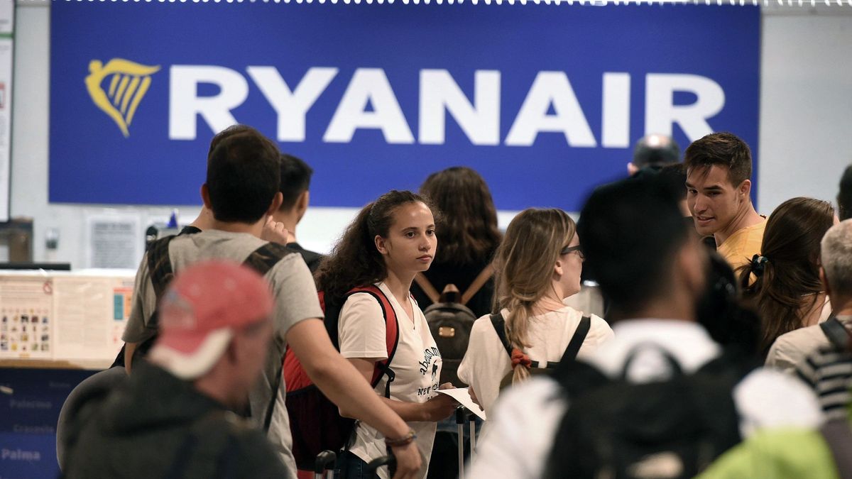 Pilotos de Ryanair en Irlanda convocan una nueva huelga para el 3 de agosto