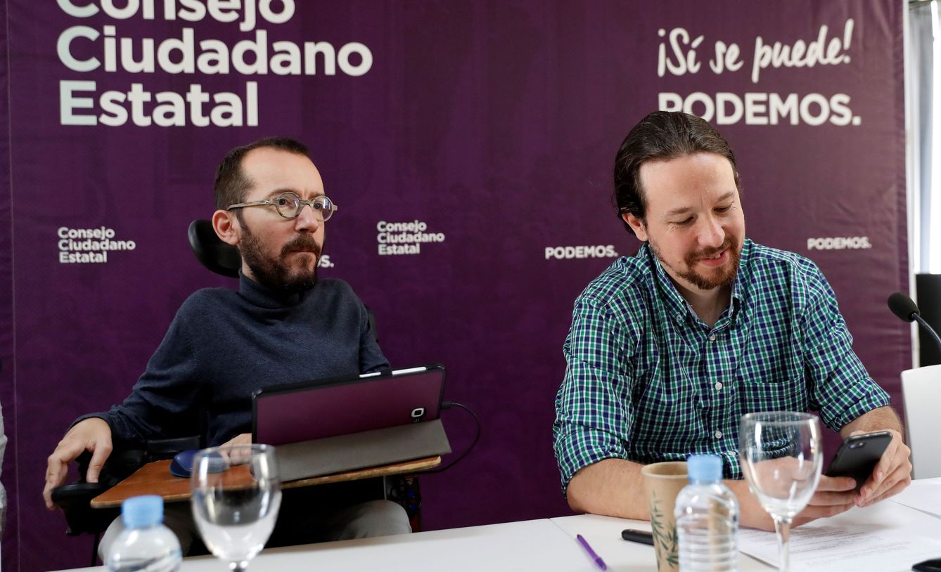 El líder de Podemos, Pablo Iglesias, y Pablo Echenique. (EFE)