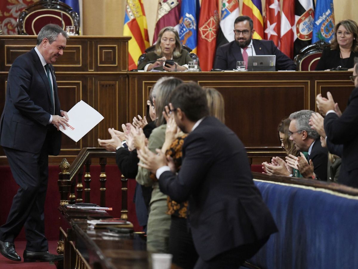 Foto: Juan Espadas, en el Senado, tras su intervención en la Comisión General de las Comunidades Autónomas. (Europa Press/Fernando Sánchez)