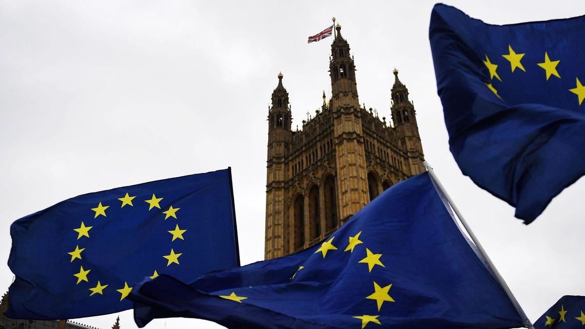 La UE ofrece a Londres dos años de margen tras el Brexit... Pero sin voz ni voto