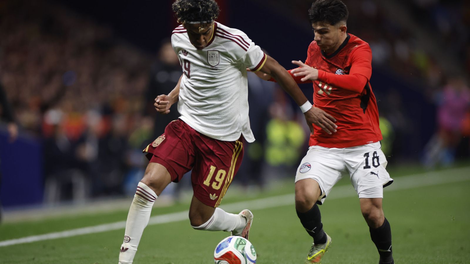 Sanción a España por los cánticos de "musulmán el que no bote" del encuentro ante Egipto en Barcelona