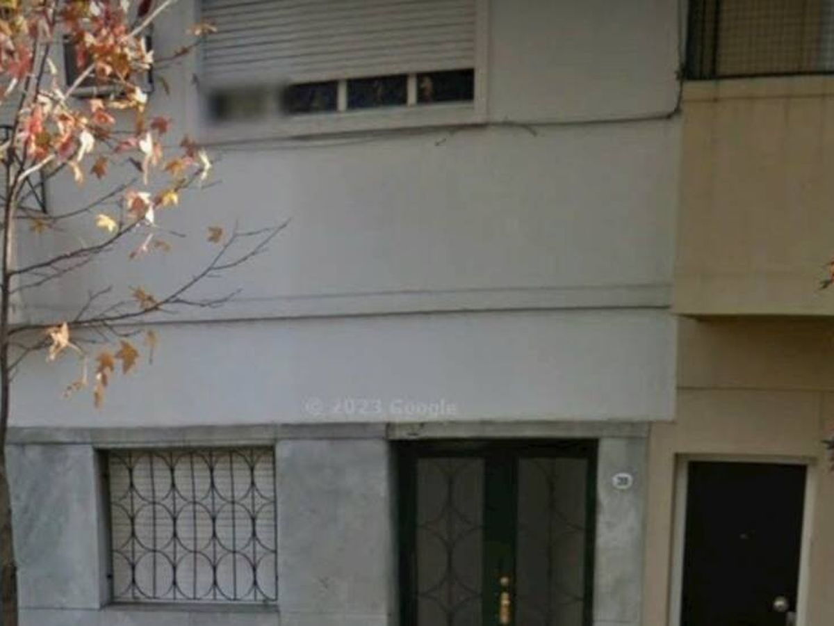 Foto: Busca en Google Maps cómo era su casa hace años y emociona a las redes: "Me arrancó lágrimas de los ojos" (X/@matiasoberlin)