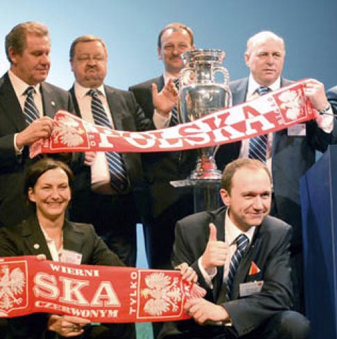 Foto: Polonia y Ucrania organizarán la Eurocopa de fútbol de 2012