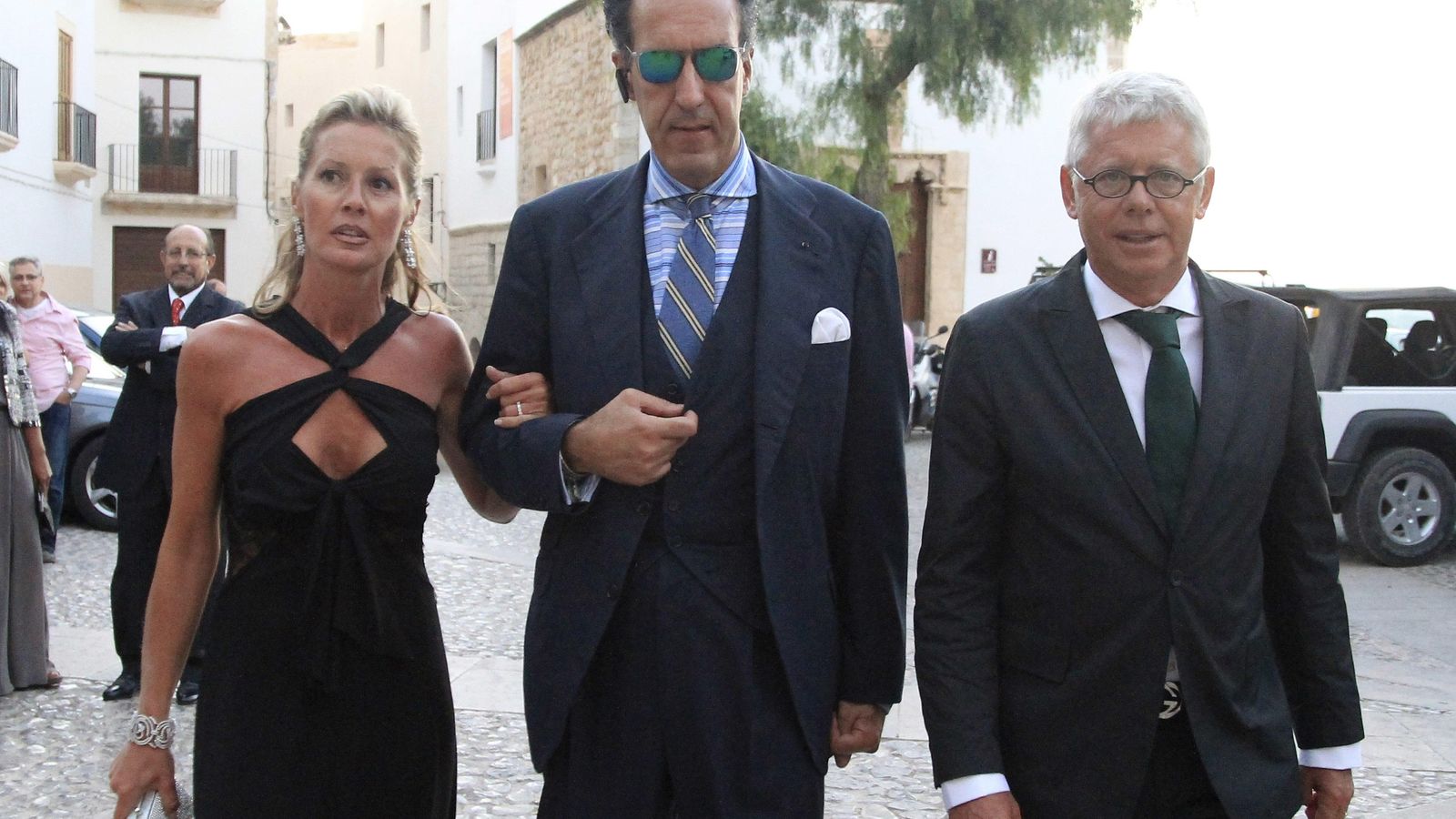 Foto: Marichalar con el matrimonio Rabat, en una imagen de archivo (Gtres)