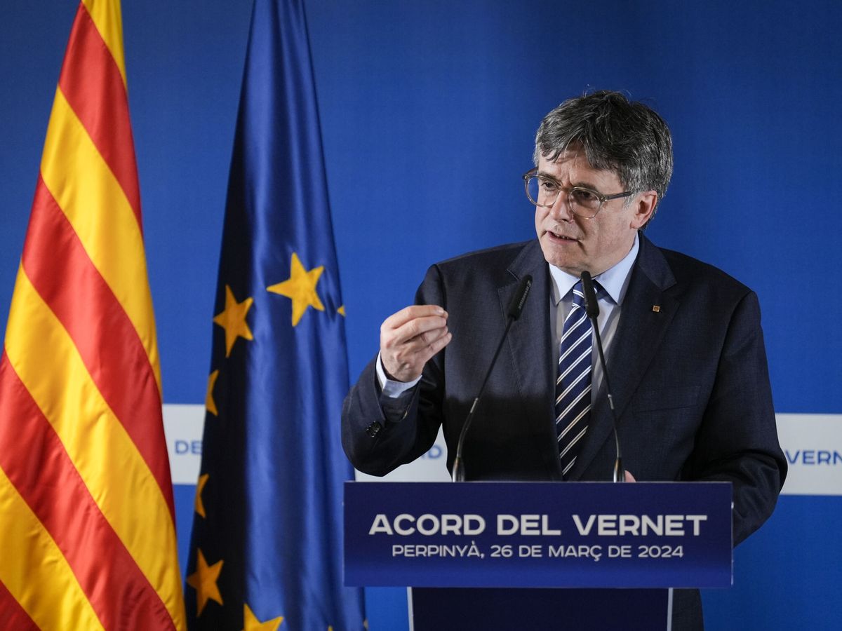 Foto: El expresidente de la Generalitat Carles Puigdemont en Vernet, en el sur de Francia (EFE/David Borrat)