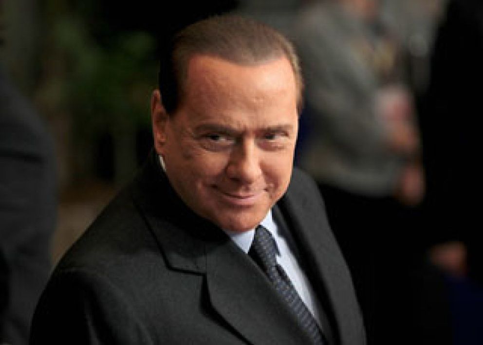 Foto: Sube la popularidad de Berlusconi tras su agresión
