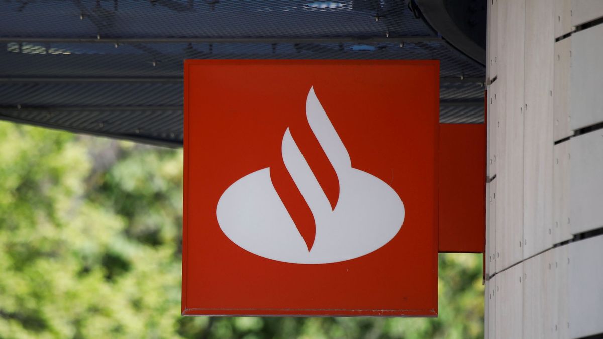 Santander España remodela su equipo directivo bajo la nueva dirección de Simões
