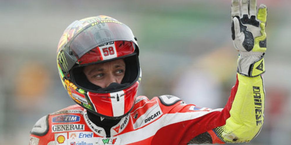 Foto: Los rumores 'retiran' a Valentino Rossi pero el italiano deja claro que seguirá peleando