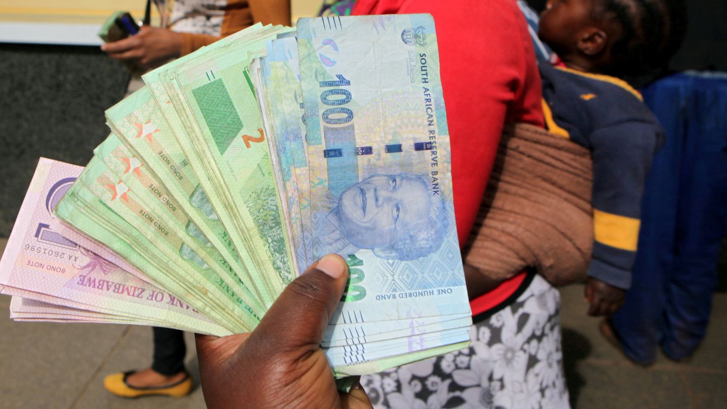 Cada ganador se llevará 5,6 millones de rands, unos 300.000 euros (Reuters/Philimon Bulawayo)