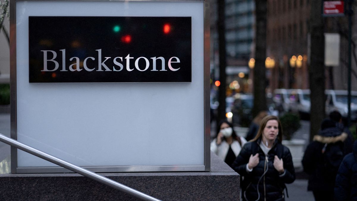 Blackstone capta 30.000 M para invertir en inmobiliario tras las recientes tensiones