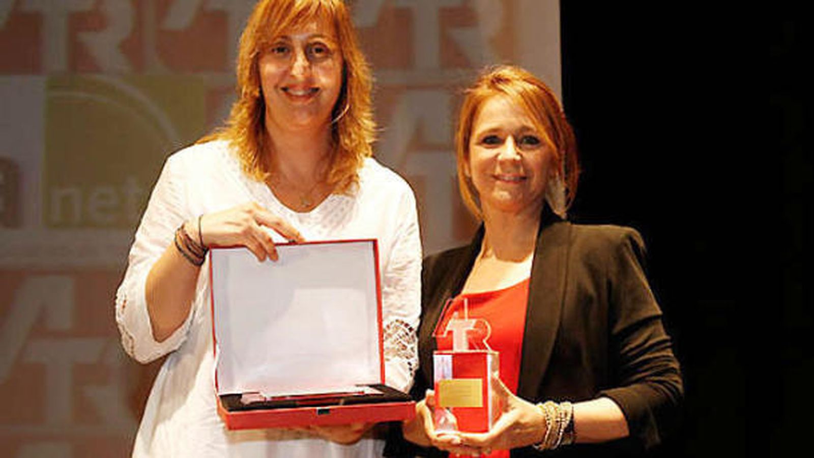 Foto: Elena Sánchez Pérez, a la izquierda, fue jefa de prensa de Ana Botella hasta mayo (RTVE).