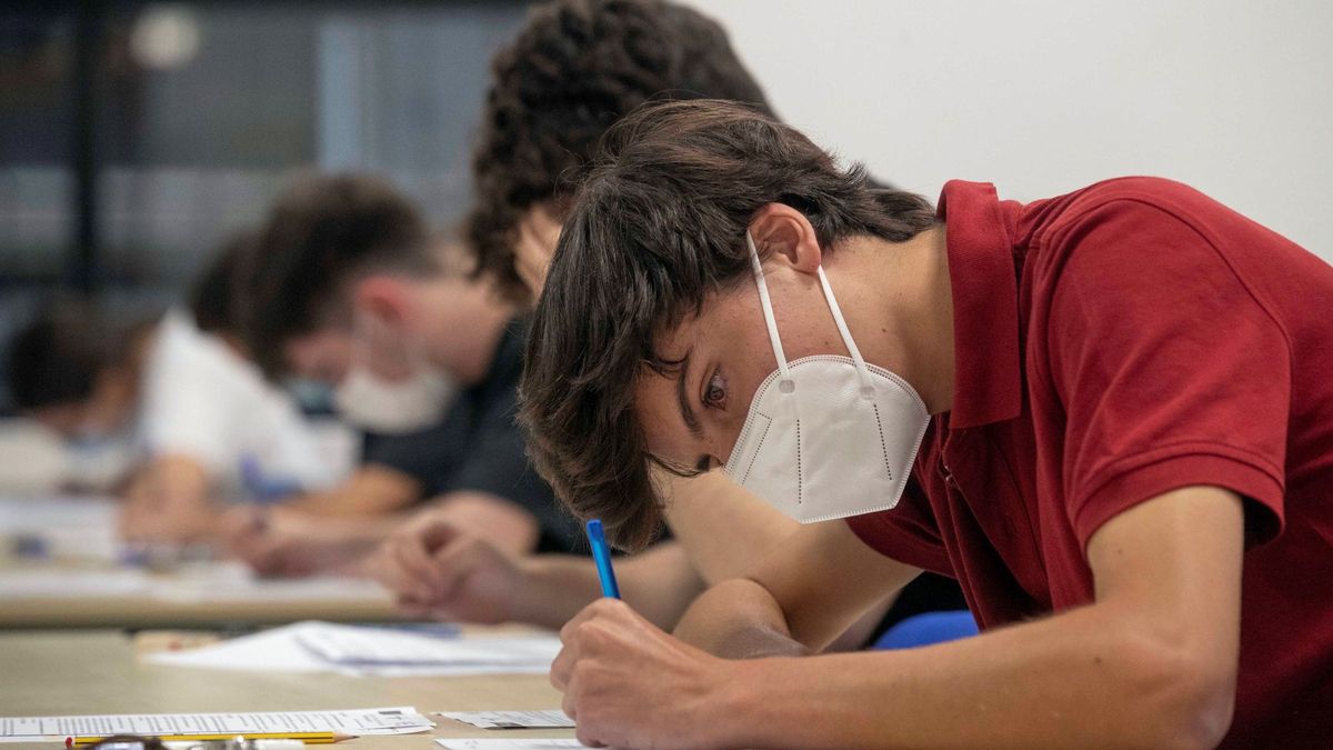 El TSJ catalán ordena que el examen de la PAU se ofrezca también en castellano