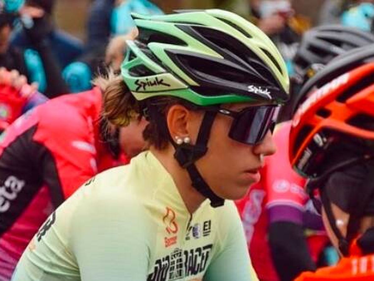 Foto: La ciclista Estela Domínguez, en una imagen de sus redes. (Instagram/@esteladvn_) 