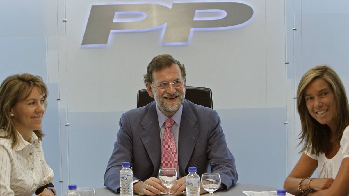 Rajoy convoca a la dirección del PP mientras sigue sin cubrir la baja de Mato