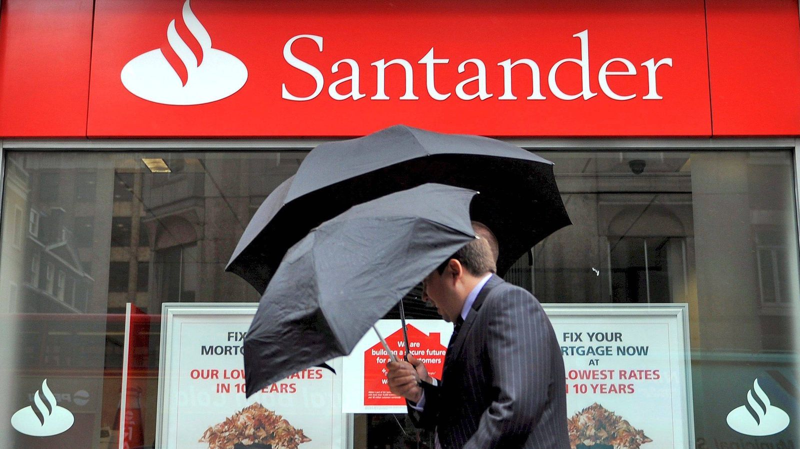 Foto: Uro Property es propietario de 755 oficinas de Santander.