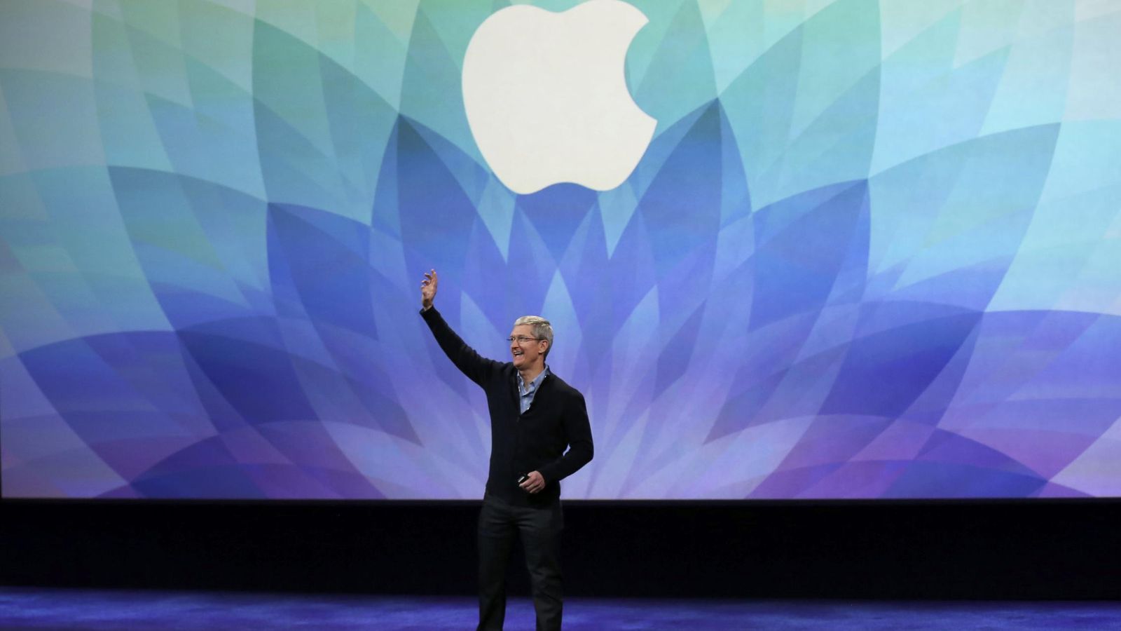 Foto: Apple CEO Tim Cook speaks during an Apple event in San Francisco