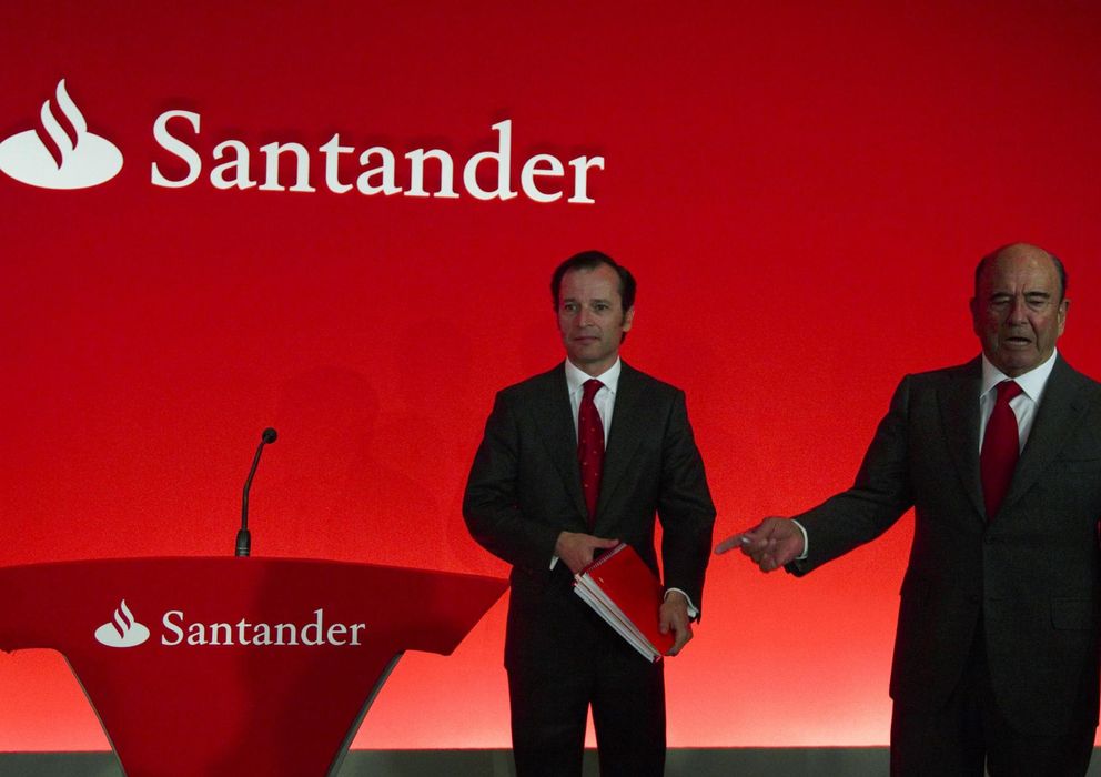 Foto: Javier Marín y Emilio Botín tras presentar los resultados del Santander (Reuters)