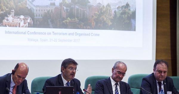 Foto: El ministro Rafael Catalá, en la Conferencia Internacional sobre Terrorismo y Delicuencia Organizada, en Málaga. (EFE)