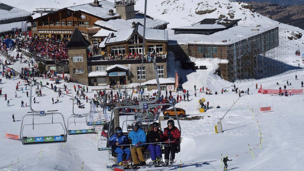Muere un esquiador mallorquín atrapado por un alud en Naut Aran (Lleida)