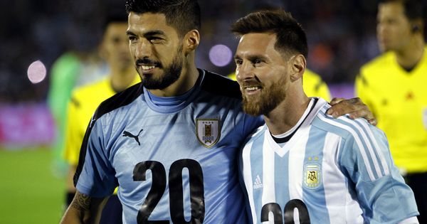 Foto: Luis Suárez y Messi tras el encuentro. (EFE)