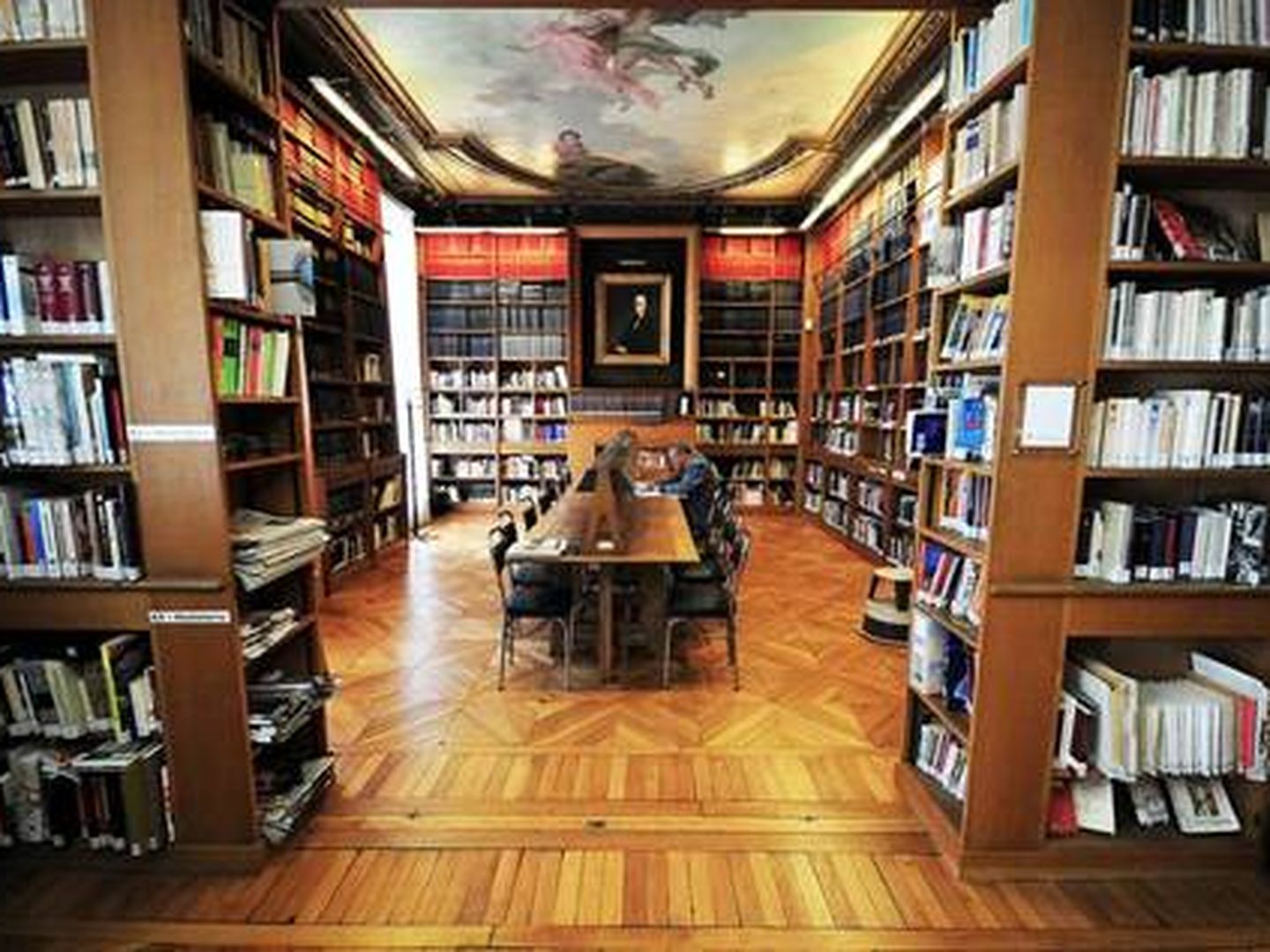 La biblioteca del Instituto Cervantes en París que enfrentó al Gobierno y PNV