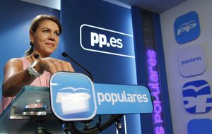 Cospedal cierra en falso la lucha en el PP andaluz por elegir un sucesor 