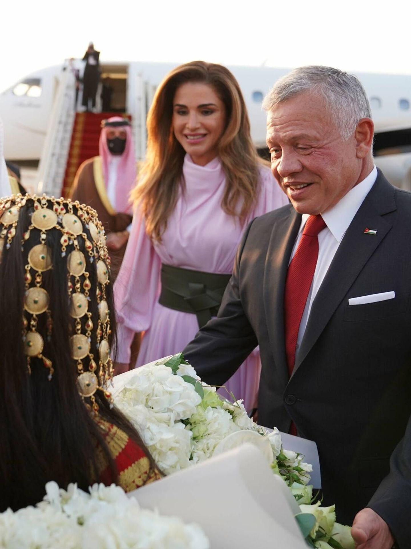 Abdalá y Rania, a su llegada a Baréin. (Corte Hachemita de Jordania)