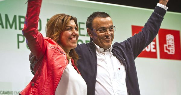 Foto: Susana Díaz, acompañada del secretario general de PSOE en Huelva, Ignacio Caraballo. (EFE)