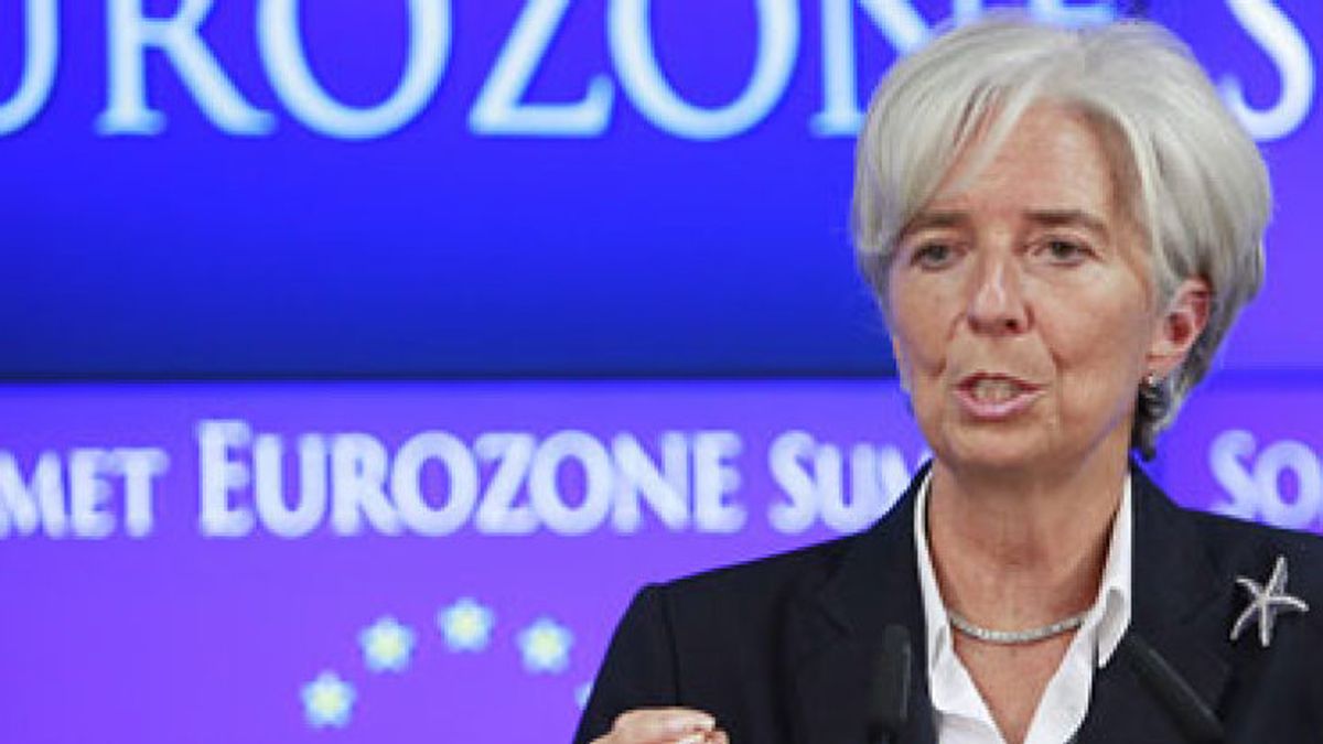 Lagarde afirma que hay que salvar al euro en menos de tres meses