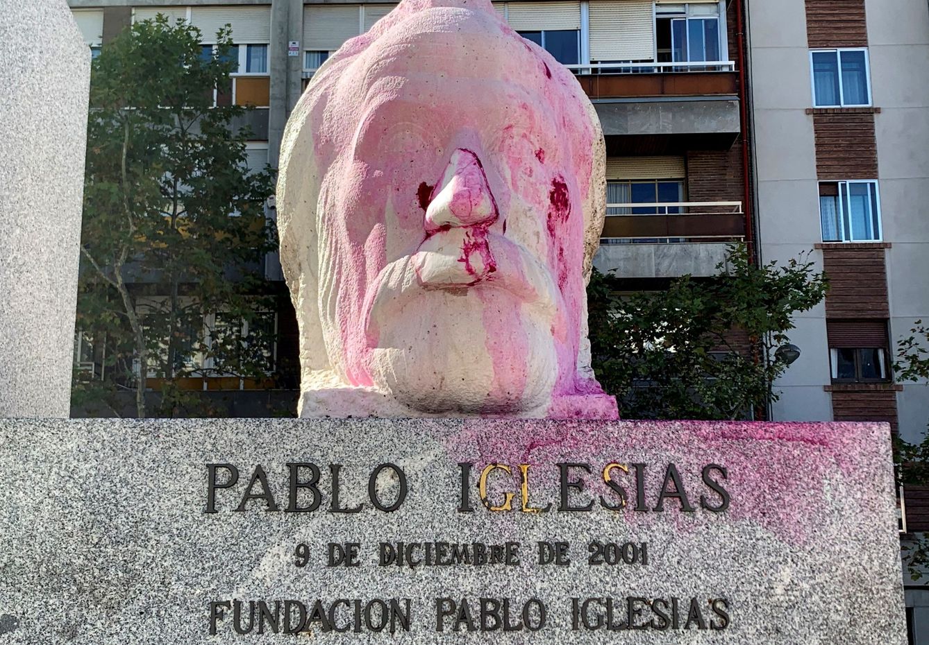 Vista del monumento al fundador del PSOE, Pablo Iglesias, en Madrid. (EFE)