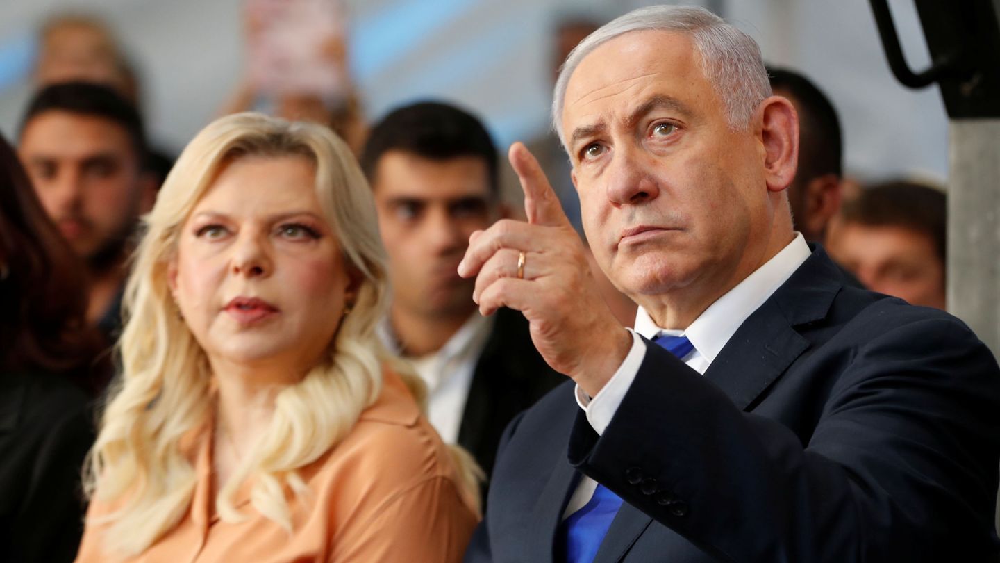 Sara y Benjamin Netanyahu, en una imagen de archivo. (Reuters/Ronen Zvulun)