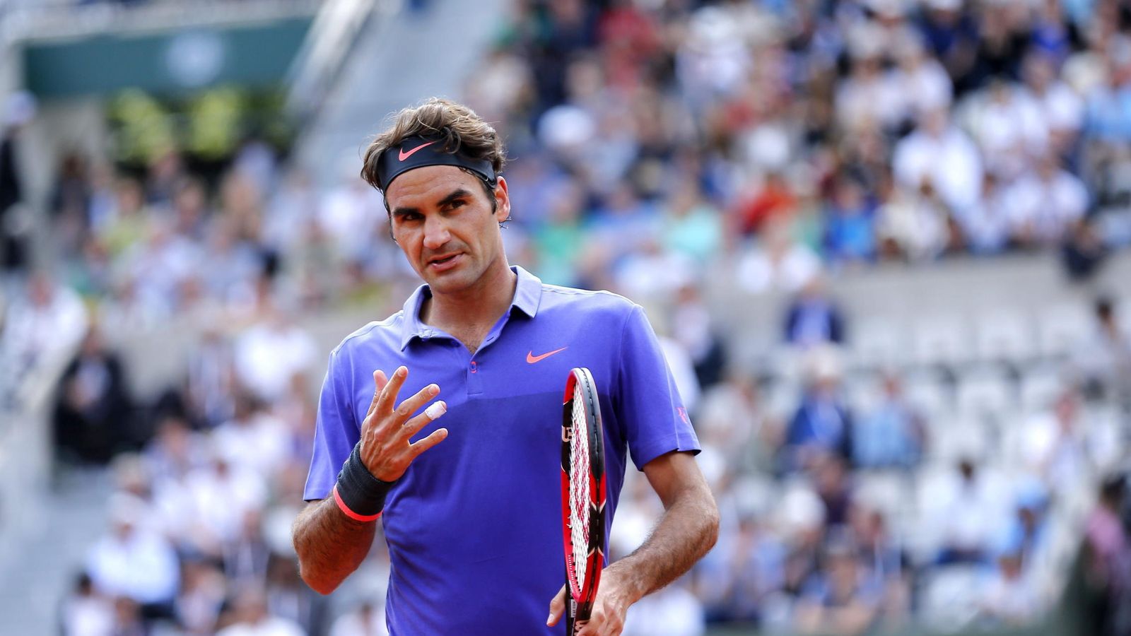 Foto: Roger Federer no dio opciones a Marcel Granollers en Roland Garros.