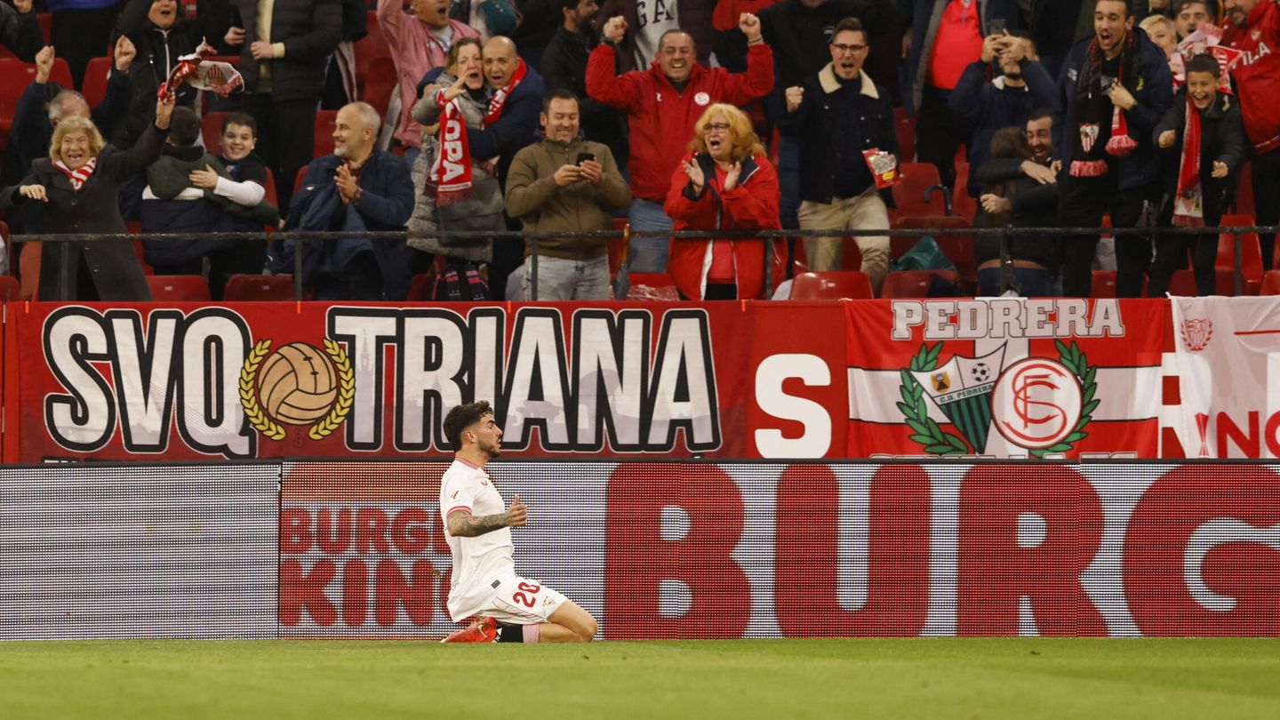 Isaac le marcó también al Atlético de Madrid. (Reuters/Susana Vera)