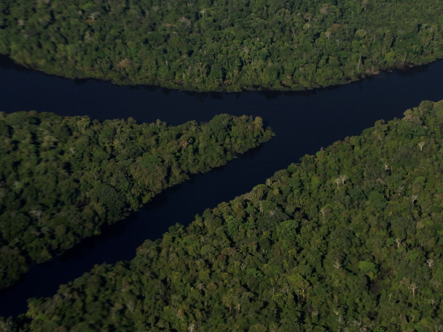 Tramo del río a su paso por Tabatinga, en la Amazonia brasileña (EFE J. Alves)
