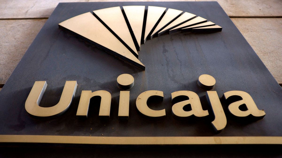 Santalucía irrumpe como gran accionista de Unicaja tras la salida de Oceanwood