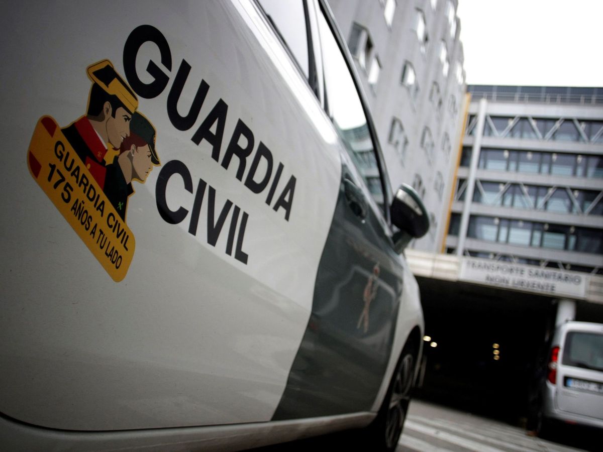 Foto: Un coche de la Guardia Civil. (EFE/Cabalar)