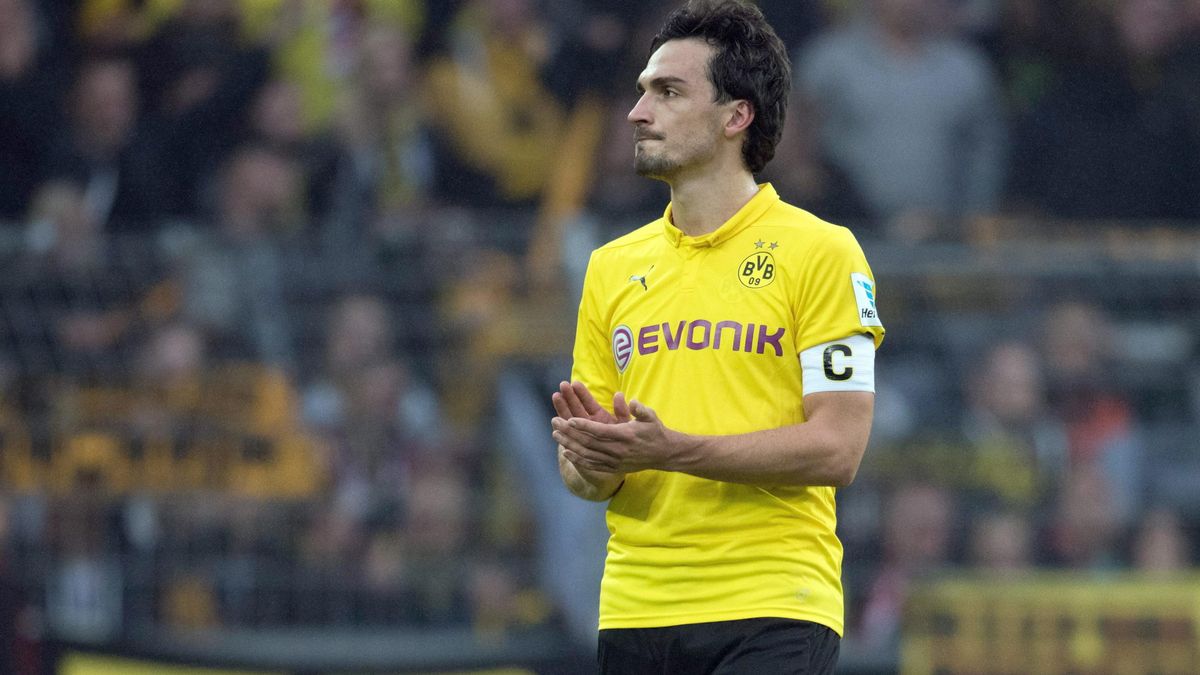 Hummels rechaza una oferta del Manchester United y seguirá en el Borussia de Dortmund