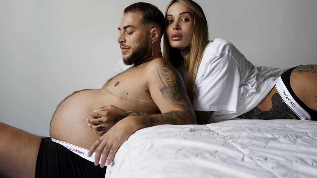 Calvin Klein revoluciona las redes al apostar por un modelo trans embarazado