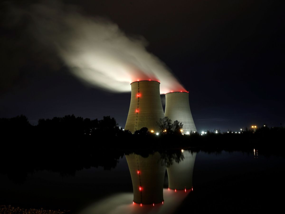 Foto: Central nuclear en Belleville-sur-Loire (Francia). (Reuters)