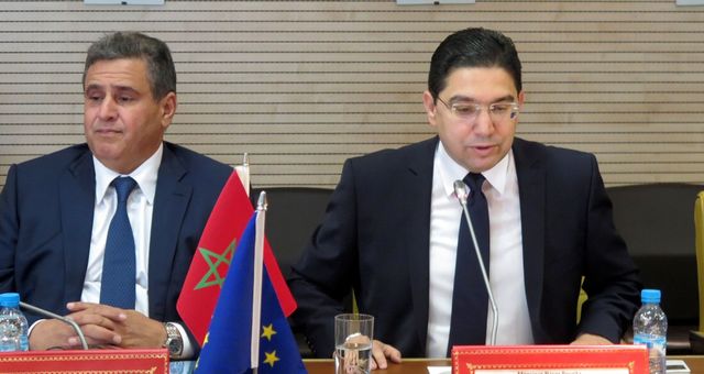 En abril de 2018, con el ministro de Asuntos Exteriores de Marruecos, Nasser Bourita. (EFE)