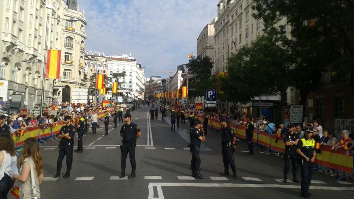 En las calles de Madrid: “¡Viva Felipe! ¡Y viva Letizia, que ya es nuestra Reina!”