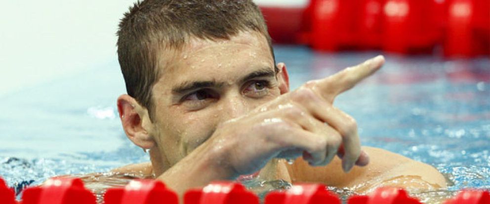 Foto: Phelps gana su primera medalla de oro en Pekín y bate el récord mundial