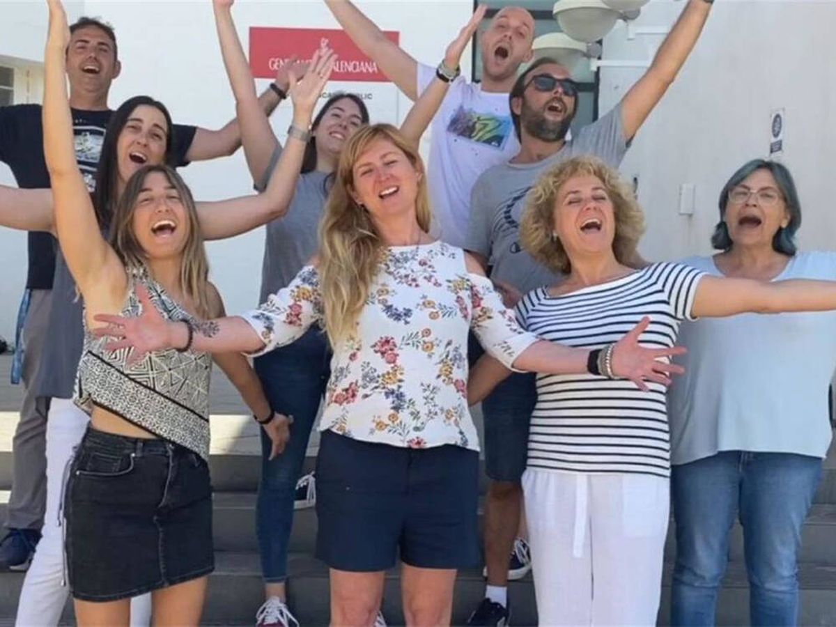 Foto: Los profesores de un instituto de Castellón viralizan una divertida versión de 'Ay mamá'