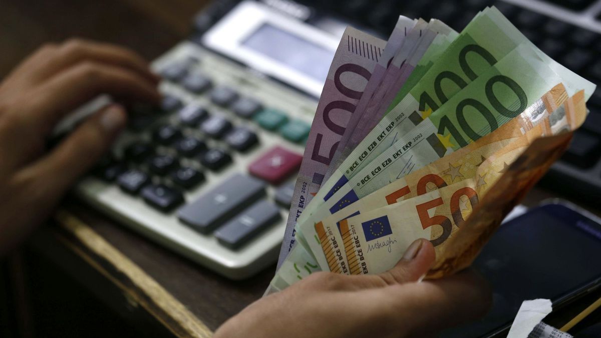 El euro pierde otra vez la paridad con el dólar ante el creciente riesgo de recesión técnica