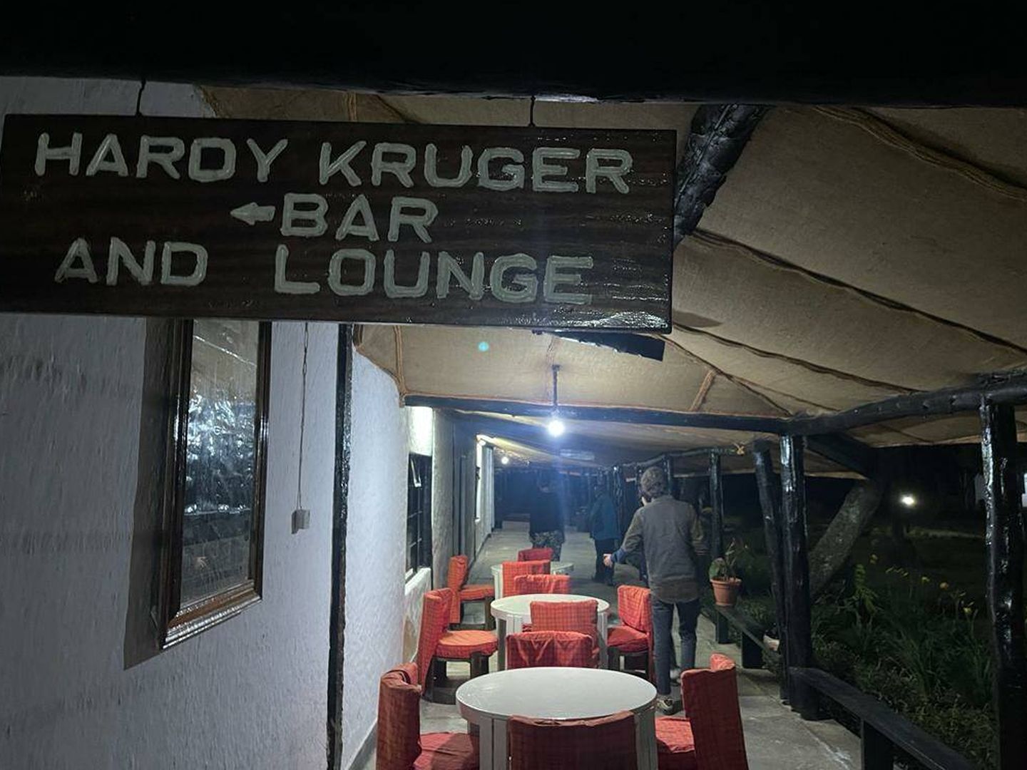 El bar de Hardy Krüger. (Enrique Lavigne)